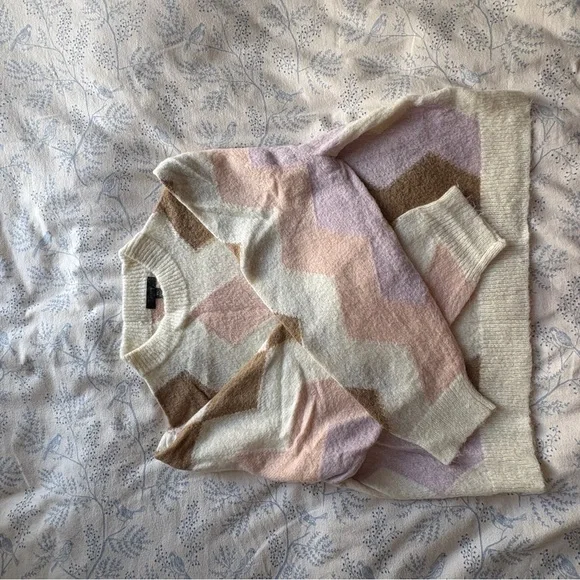 J Crew Diamond Check Pastel Sweater - Picture 6 of 10